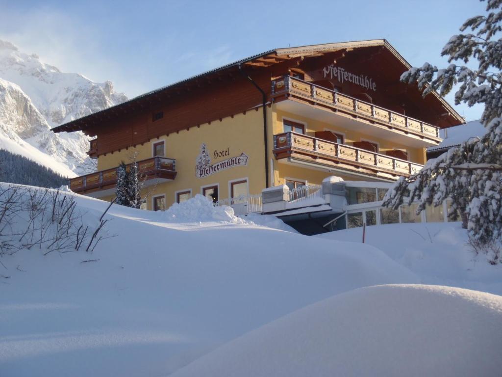 Aparthotel Pfeffermuehle Ramsau am Dachstein Exterior photo